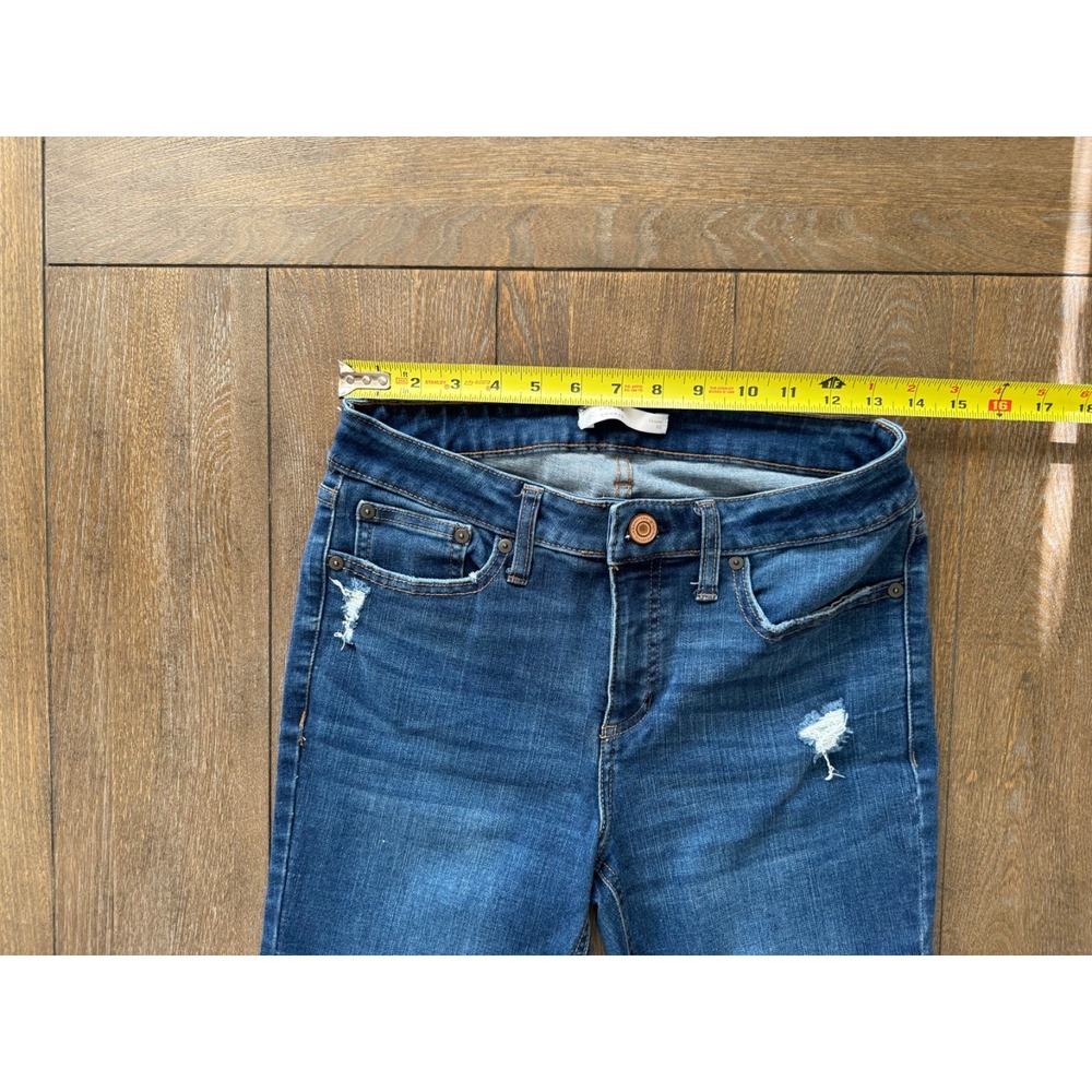 SOHO New York & Company Boyfriend Jeans Womens Size 8 Distressed Blue Denim - Picture 4 of 10